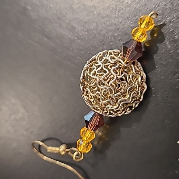 Artisan drop earings - Picture 2 of 3
